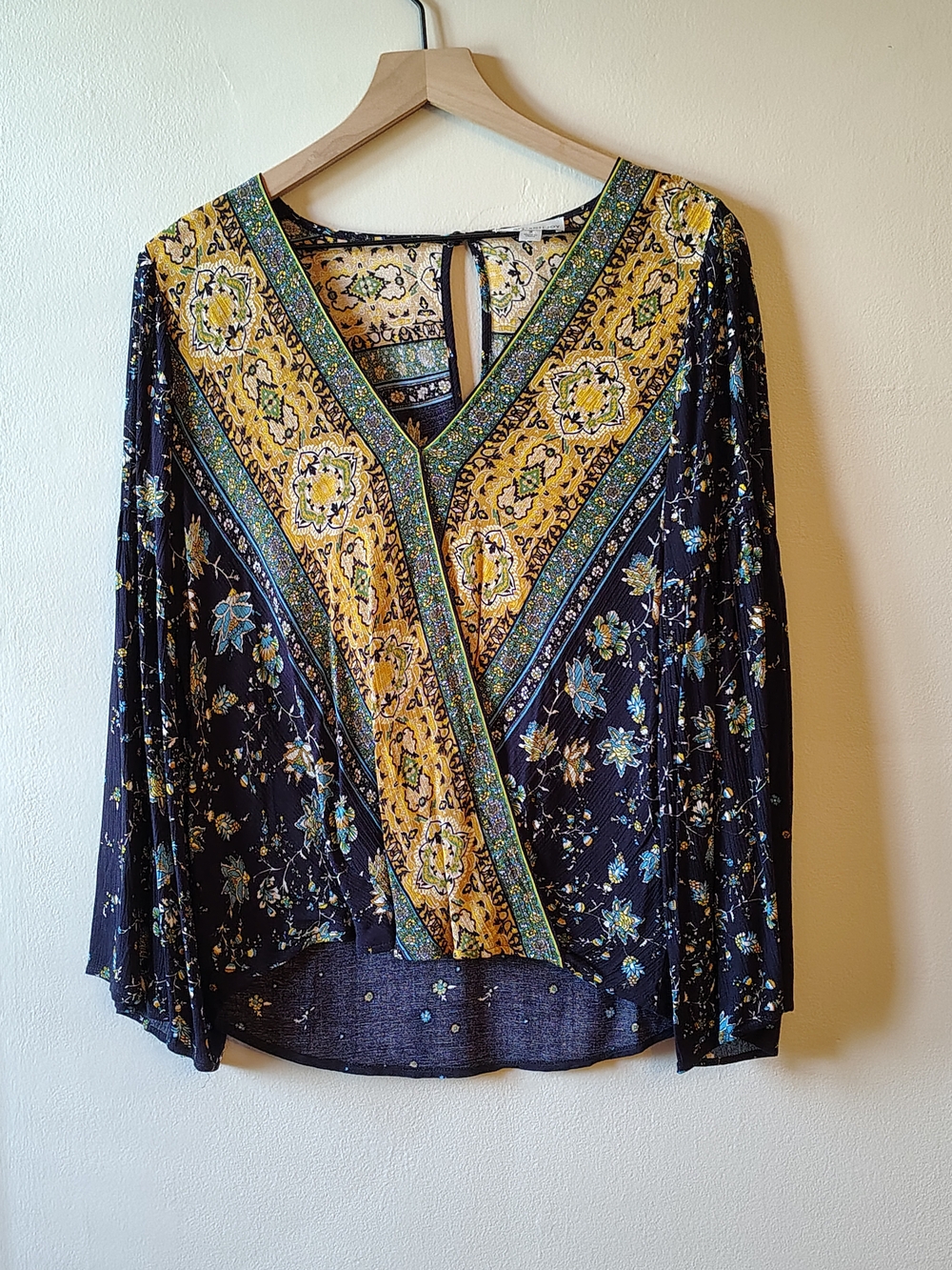 Evereve|Allison Joy Navy and Mustard Boho V-Neck Floral Blouse
